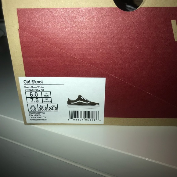 OLIVE GREEN VANS - Picture 2 of 4